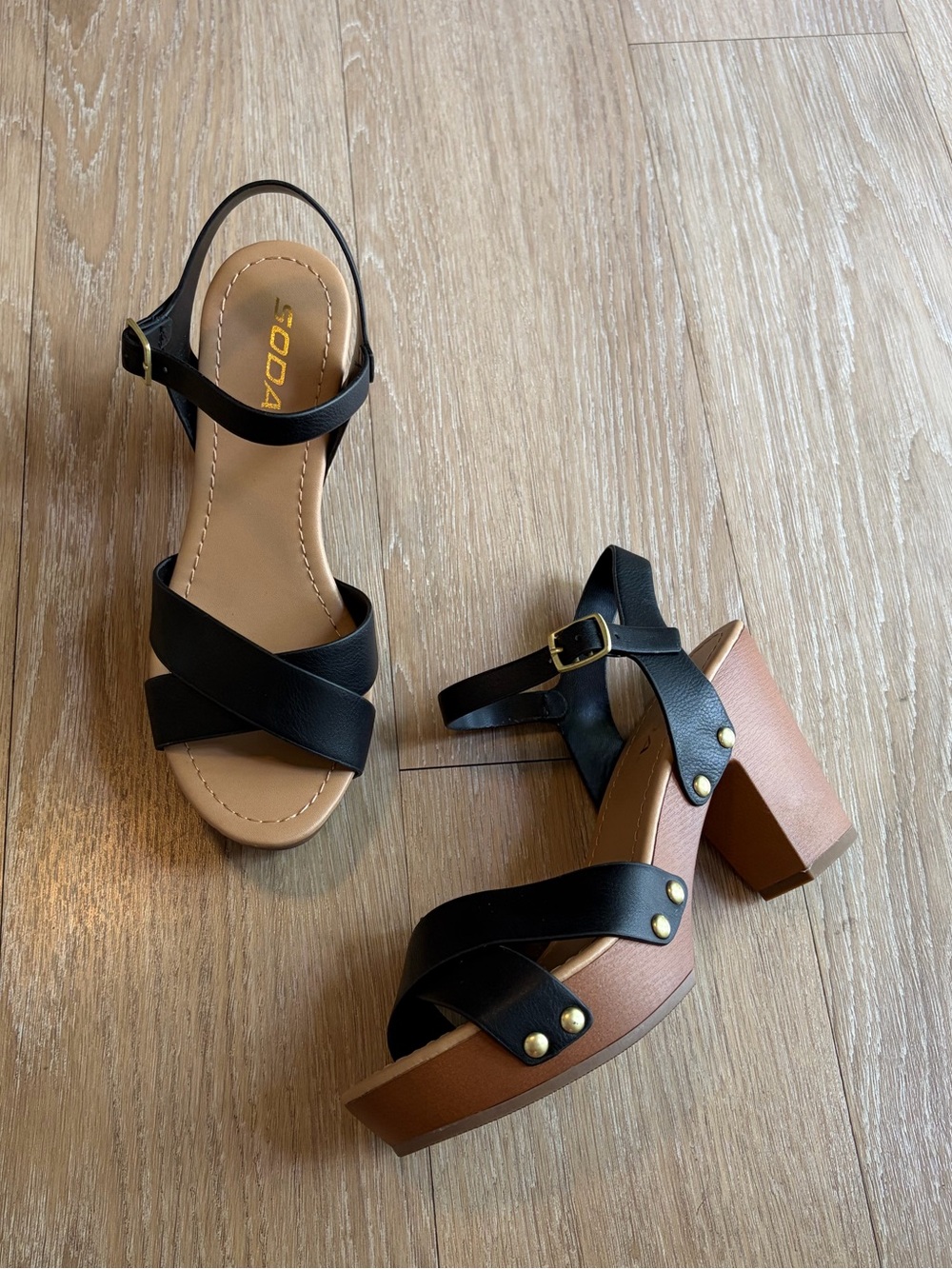 Black & Tan Cross-Strap Block Heel Sandals - Picture 3 of 8